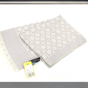 Salvatore Ferragamo Gancini Large Stole Scarf – Gray/Ivory